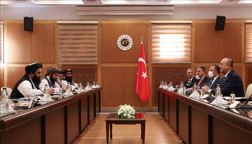 Cavusoglu: Talibani trebaju formirati inkluzivnu vladu u Afganistanu