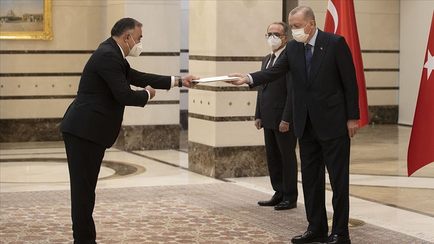 Azerbaycanın Ankara Büyükelçisi Mammadov, Cumhurbaşkanı Erdoğana güven mektubu sundu