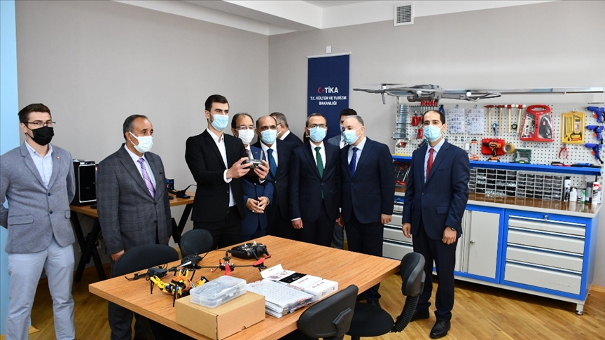 TİKA, Azerbaycan'da dijital tasarım ve üretim laboratuvarı "Cezeri-Lab" açtı