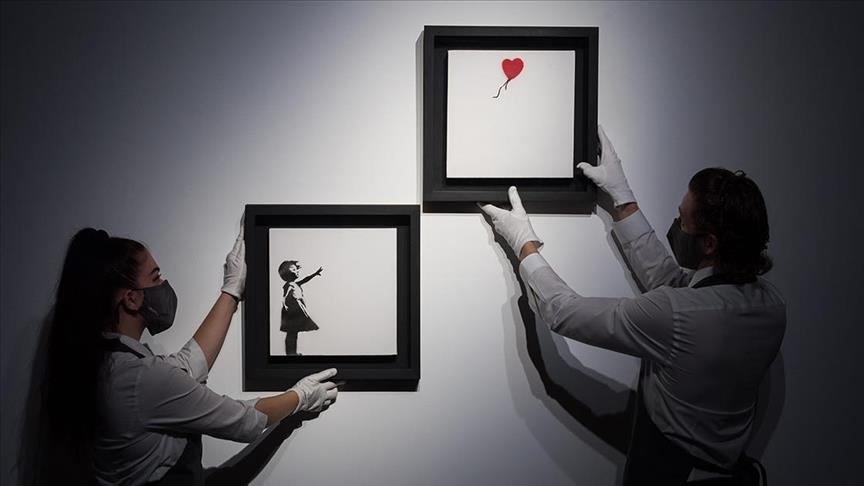 Распарченото дело на британскиот уличен уметник Бенкси продадено за 18,5 милиони фунти