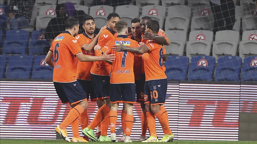 Super liga: Bašakšehir savladao Bešiktaš, Višća asistent