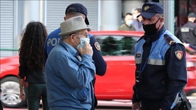 Shqipëri, 10 të vdekur dhe qindra raste të reja me COVID-19