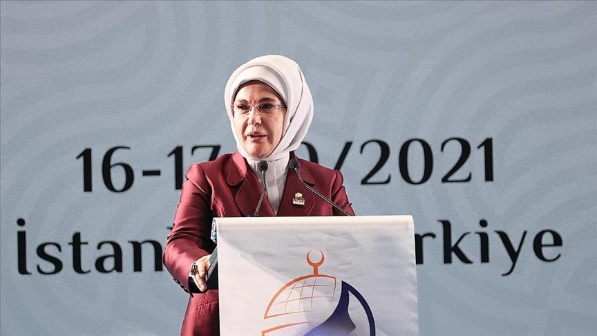 أمينة أردوغان تشيد بالمرأة الفلسطينية