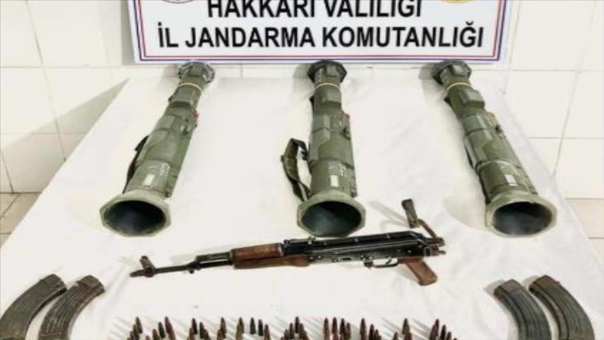 Bi îfadeyên endamên PKKyê yên ku teslîm bûn şikeft û çekên veşartî derketin holê
