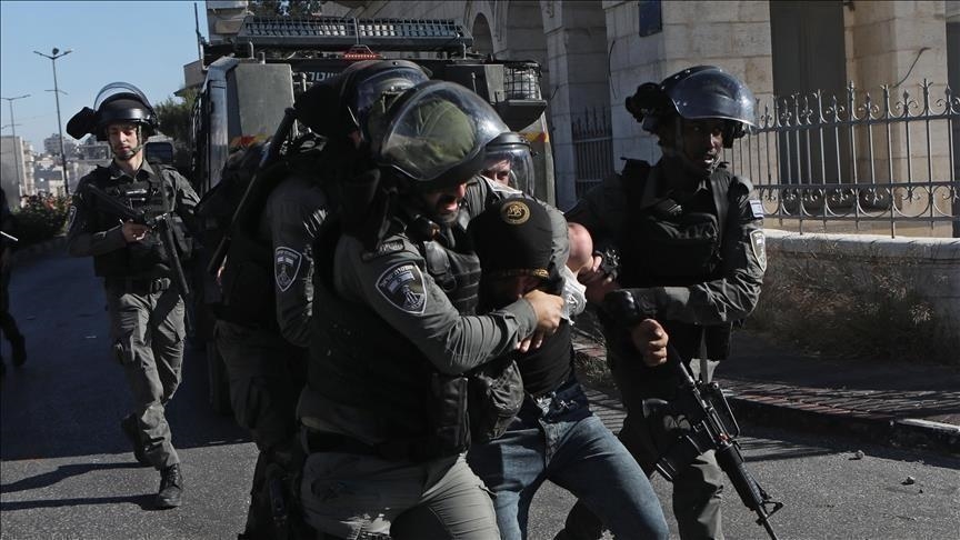 قوات إسرائيلية تعتقل 5 أطفال فلسطينيين في القدس