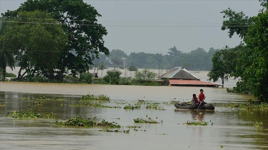 Число жертв проливных дождей в Индии возросло до 35