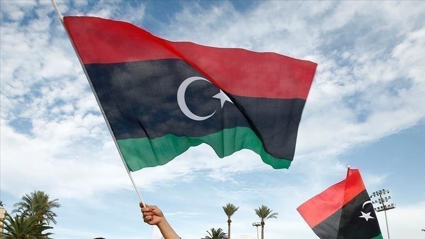 ذكرا وإنشادا.. ليبيون يجوبون طرابلس احتفالا بذكرى مولد "الحبيب"