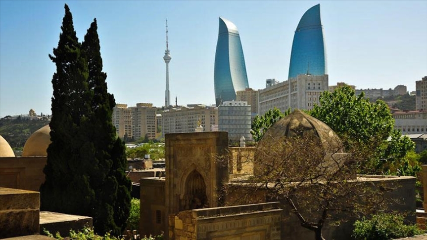 Население Азербайджана увеличилось на 0,3%