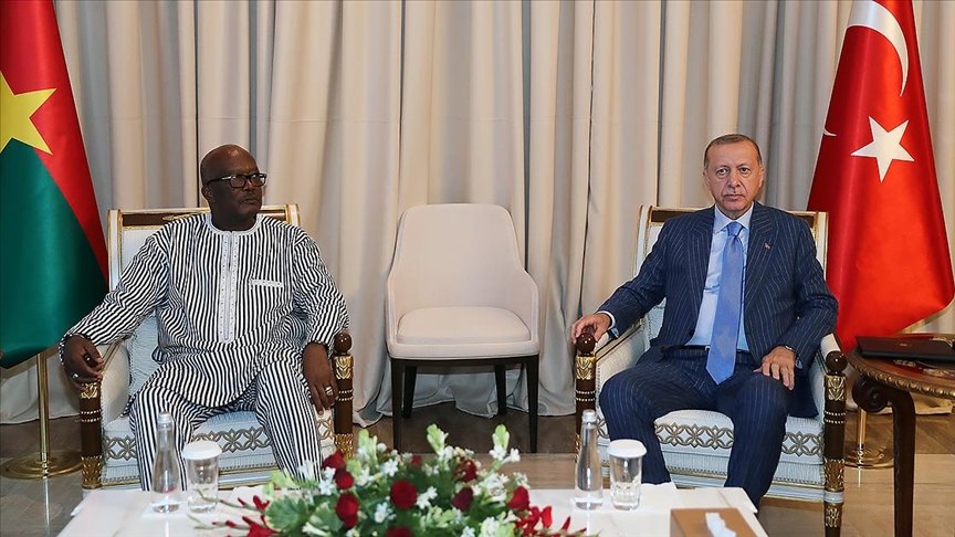 Cumhurbaşkanı Erdoğan, Burkina Faso Cumhurbaşkanı Kabore ile görüştü
