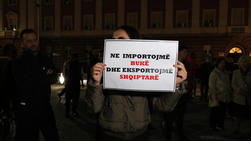 Shqipëri, sërish protestë kundër rritjes së çmimeve