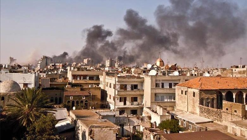 Pretendohet për një sulm me bombë ndaj një automjeti ushtarak të regjimit të Asadit në Damask