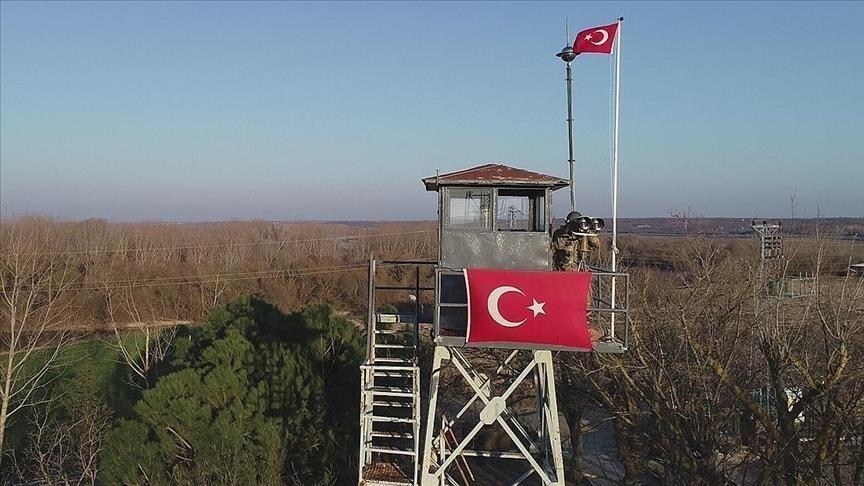 Turkey nabs 6 for trying to illegally cross borders