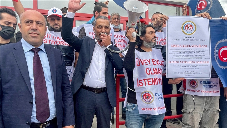 İzmirde metro ve tramvay çalışanları, uzlaşılmazsa 22 Ekimde greve çıkacak
