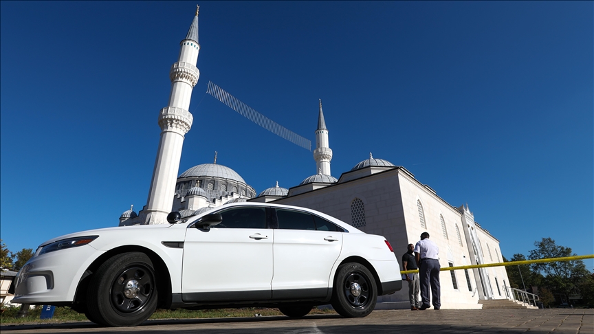 Shooting outside Turkish mosque in US leaves 1 wounded