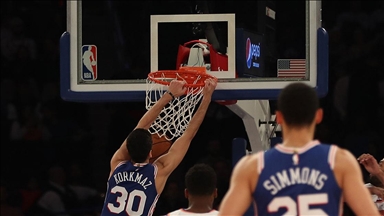 Furkan 22 sayı attı, 76ers sezona galibiyetle başladı