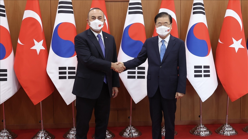 Kryediplomati turk dhe ai koreano-jugor diskutojnë lidhjet dypalëshe