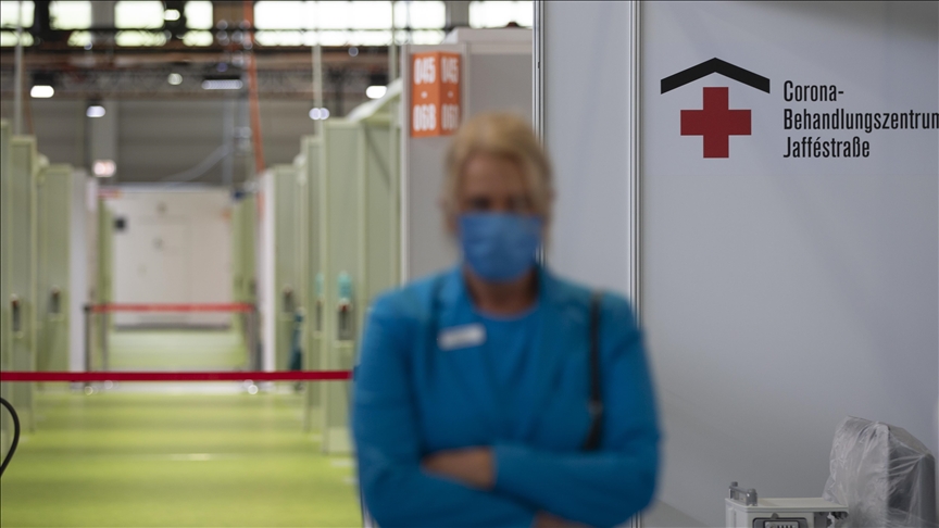 German hospitals under pressure amid spike in COVID-19 cases