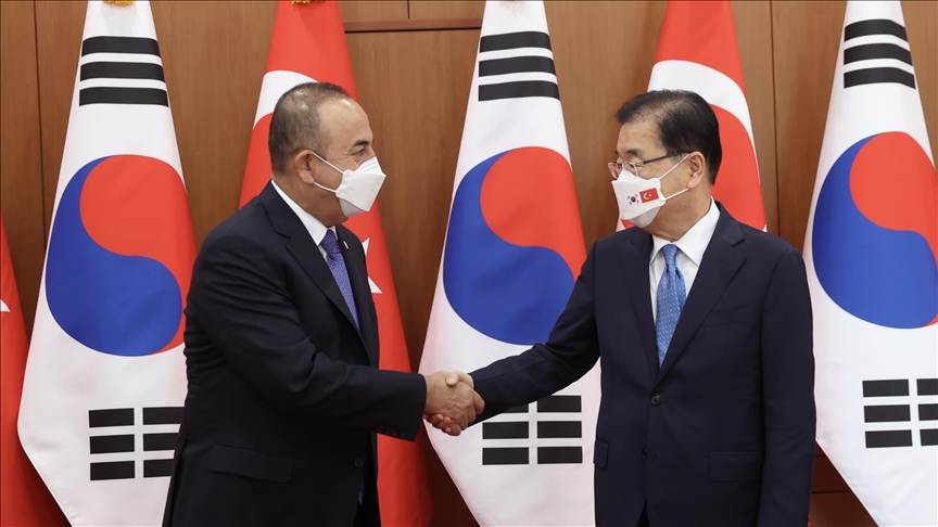 Turquía y Corea del Sur analizaron las inversiones y la cooperación bilateral en la industria de la defensa