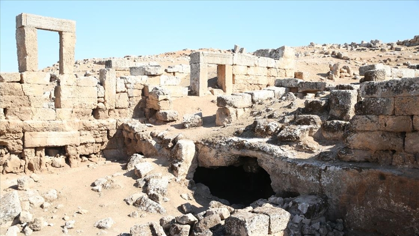 Şuayb Antik Kenti, surları ve dehlizleriyle ilgi çekiyor