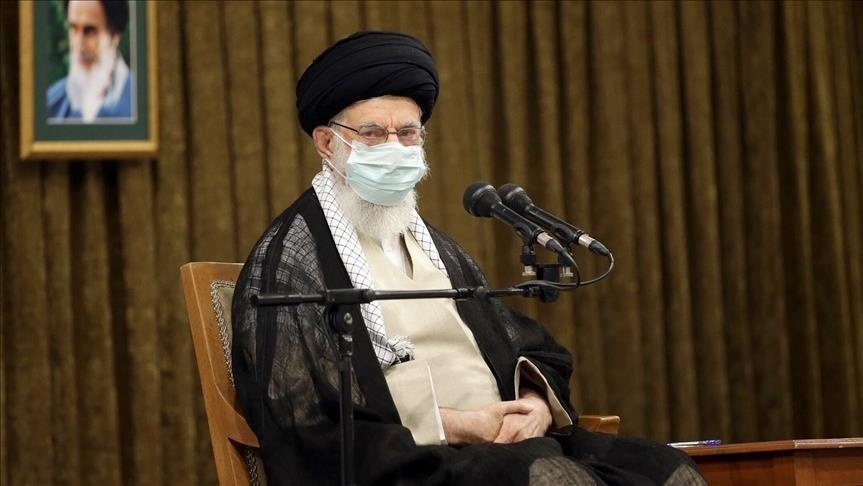 Khamenei gracie ou réduit les peines de plus de 3 400 condamnés en Iran