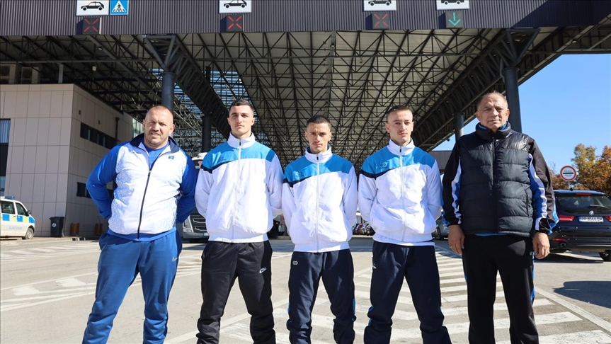 Boksierët nga Kosova nuk lejohen të futen në Serbi për Kampionatin Botëror
