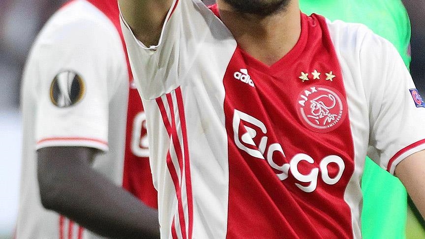 Ajax hammer PSV 5-0 in Dutch football league