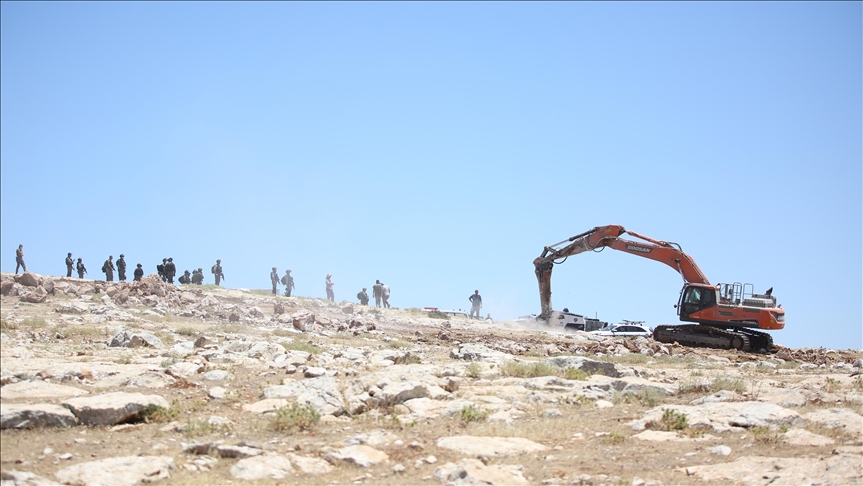EU urges Israel to halt construction of new settlements