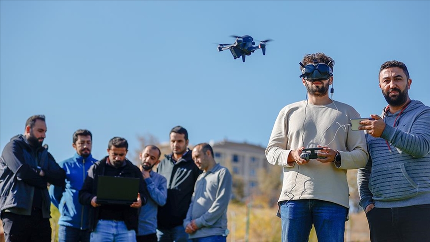AA'nın kurum içi 'FPV drone' eğitimi başladı