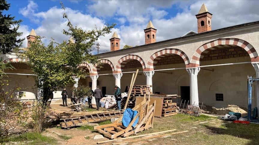 Fatih Sultan Mehmetin yaptırdığı Peykler Medresesi müzeye dönüştürülecek