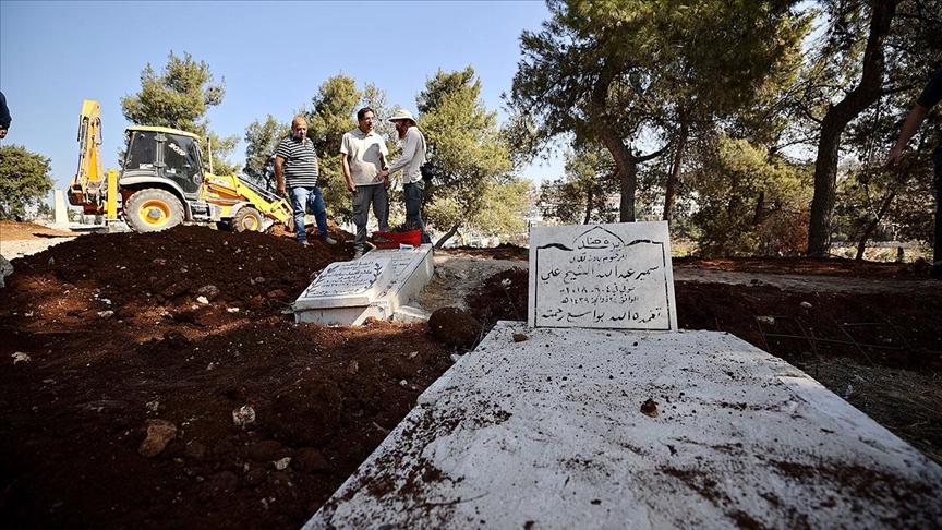 İsrail Kudüs’teki Müslüman mezarlığında park yapım çalışmasına başladı
