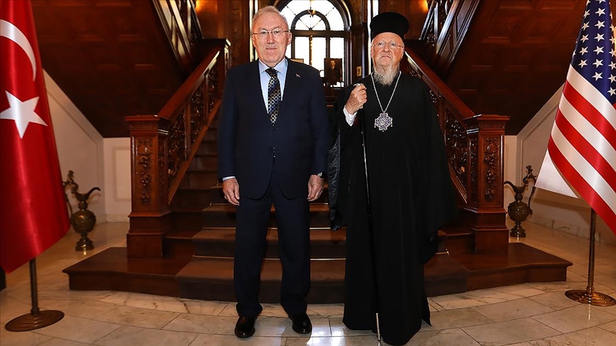 Türkiye'nin Washington Büyükelçisi Mercan'dan Fener Rum Patriği Bartholomeos onuruna kahvaltı