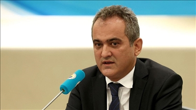 Milli Eğitim Bakanı Özer: 7, 8, 11 ve 12. sınıflar için kazanım değerlendirme uygulaması başlatıyoruz