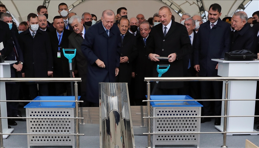 Erdoğan dhe Aliyev marrin pjesë në ceremoninë për ndërtimin e rrugës në Fuzuli