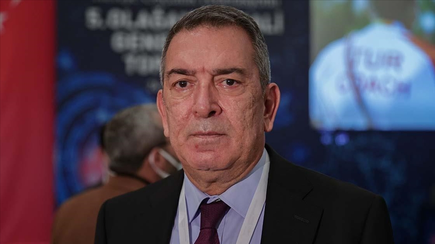 Abdullah Topaloğlu, yeniden Okçuluk Federasyonu Başkanlığına seçildi