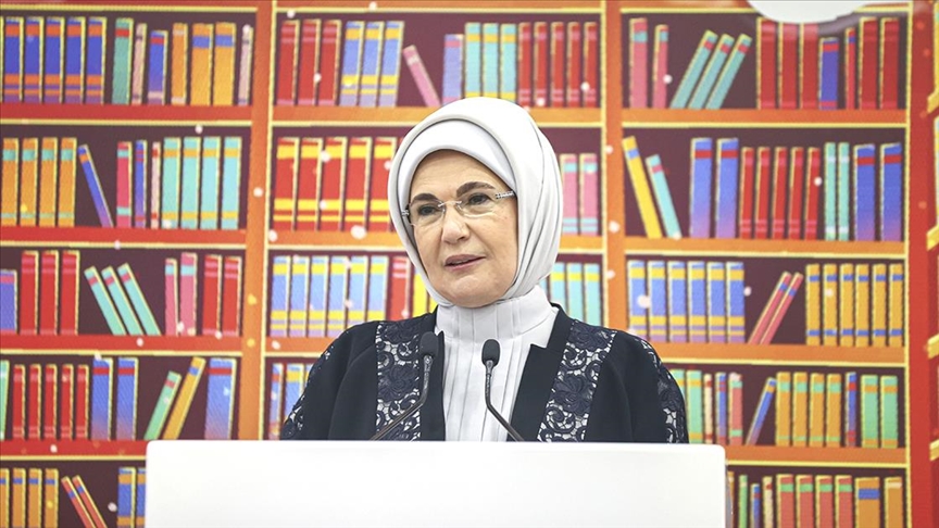 Emine Erdoğan: Kütüphaneler, eğitimin ve okulların kalbidir
