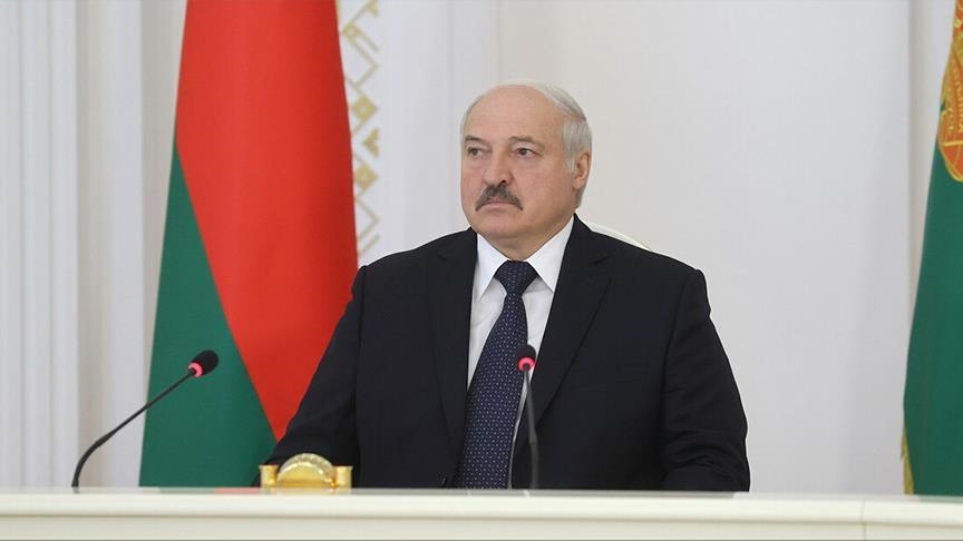 Лукашенко заявил о необходимости «выстоять и пережить текущие трудности»