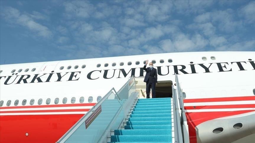 الرئيس أردوغان يغادر أذربيجان بعد زيارة ليوم واحد
