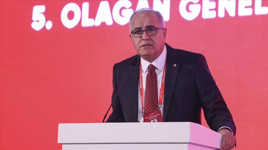 Mehmet Akif Üstündağ yeniden Voleybol Federasyonu Başkanlığına seçildi