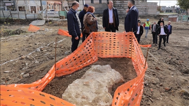 Selimiye Meydanı kazılarında ilkokul temellerine rastlandı