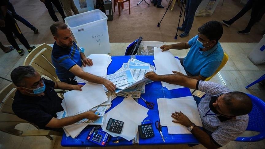 Iraq begins manual recount of disputed votes