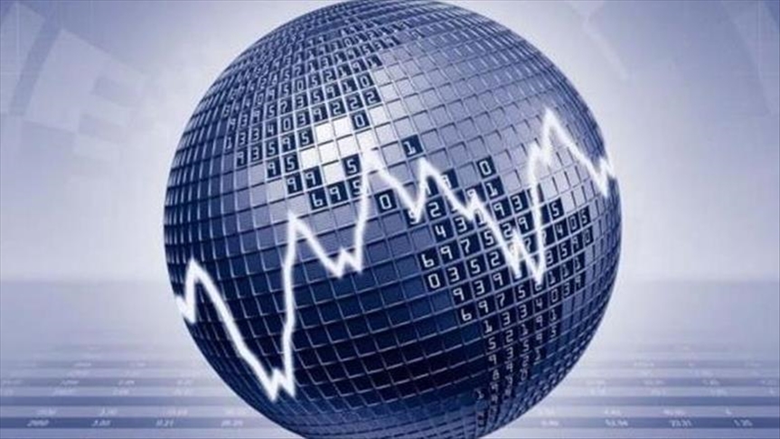 Global markets follow mixed course