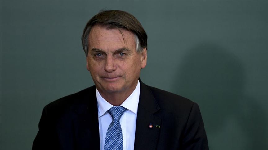 Brezilya'da Devlet Başkanı Bolsonaro'nun 9 suçla itham edildiği rapor parlamentoda onaylandı