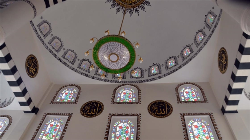 Muşta Osmanlı ve Selçuklu mimarisiyle 3 bin 700 kişilik cami inşa edildi