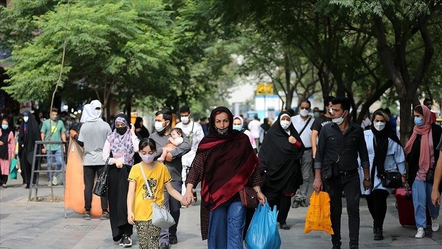 Коронавирус в Иране: за сутки скончалось около 160 человек