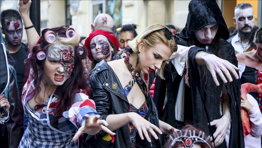 Srbija: ”Zombiji“ prošetali ulicama Beograda