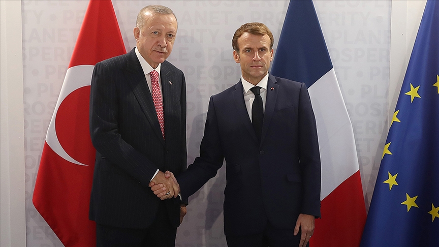 Cumhurbaşkanı Erdoğan ile Fransa Cumhurbaşkanı Emmanuel Macron bir araya geldi