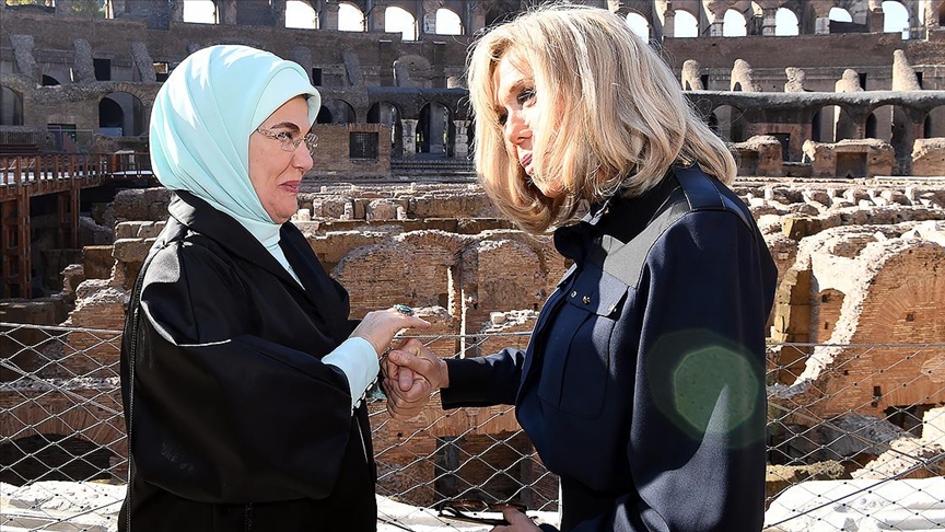 G-20 Liderler Zirvesi'nde Türkiye- Fransa arasında 'First Lady' diplomasisi