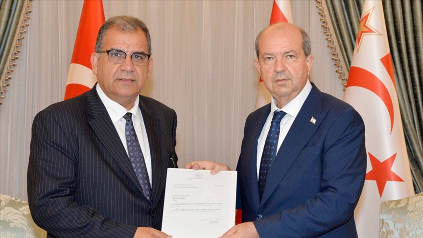 KKTCde Cumhurbaşkanı Tatar hükümeti kurma görevini UBP Genel Başkanı Sucuoğluna verdi