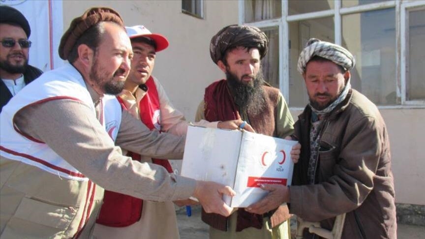 Turkish organizations distribute aid to Afghan families