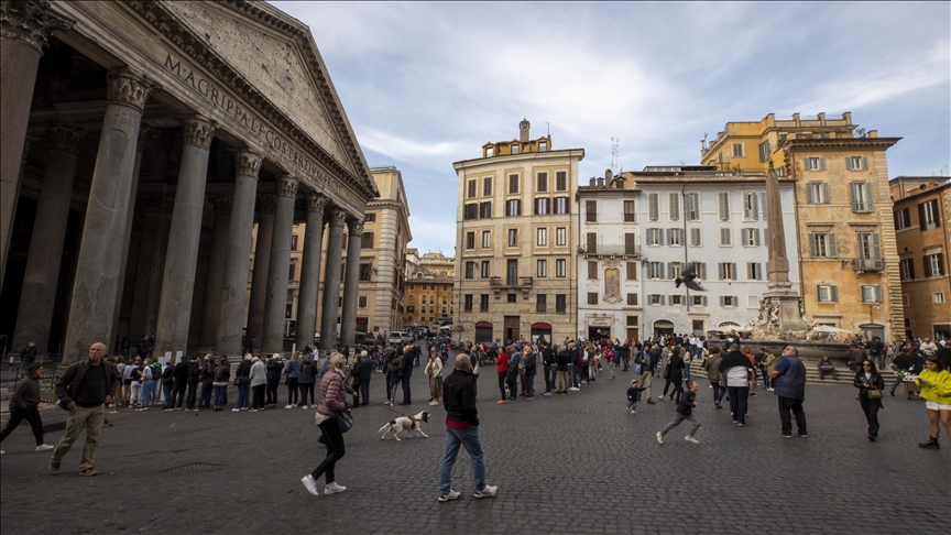 الحياة اليومية في روما بعدسة الأناضول